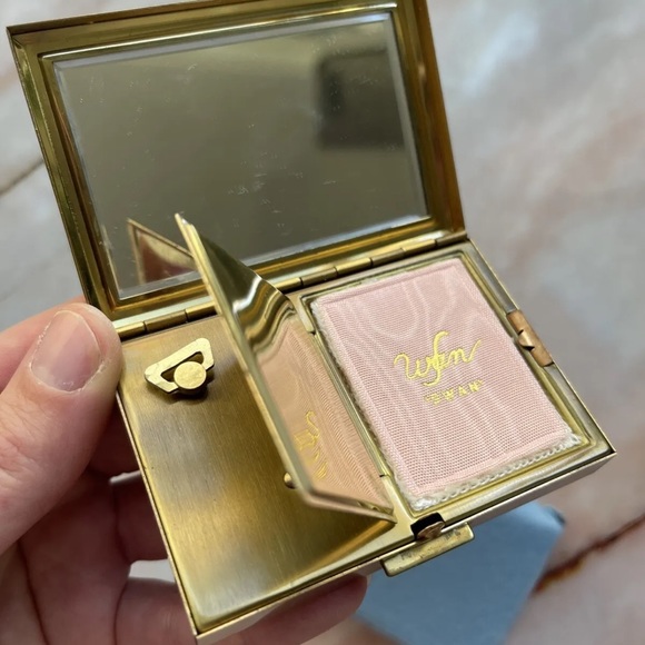 VINTAGE | Boxed ‘Swan’ Japan temple decorated gilt working musical compact - Picture 5 of 9